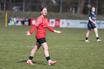 Bild 287 - wBJ VfL Pinneberg - Waldd�rfer SV : Ergebnis: 5:0